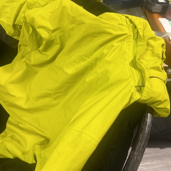 Helly Hansen 3 piece snow board suit! - Picture 10 of 10